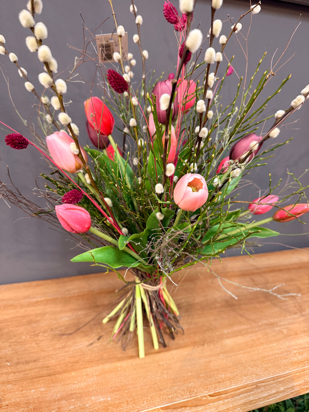 Tulpenstrauß Beerentöne